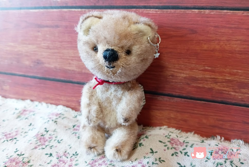 アンティーク風こぐまちゃん