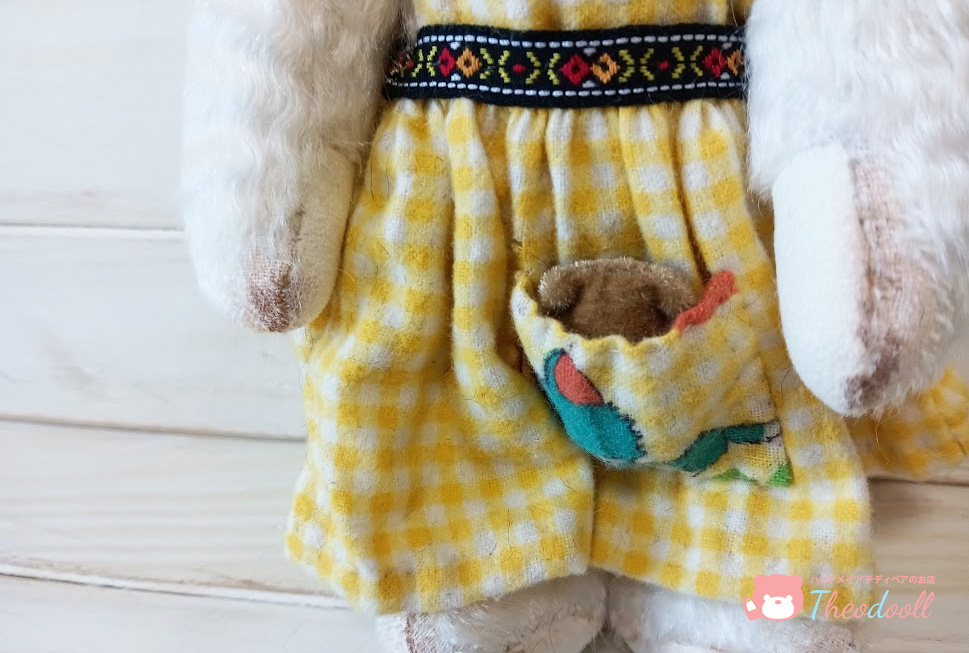 ワンピースホワイトベアー