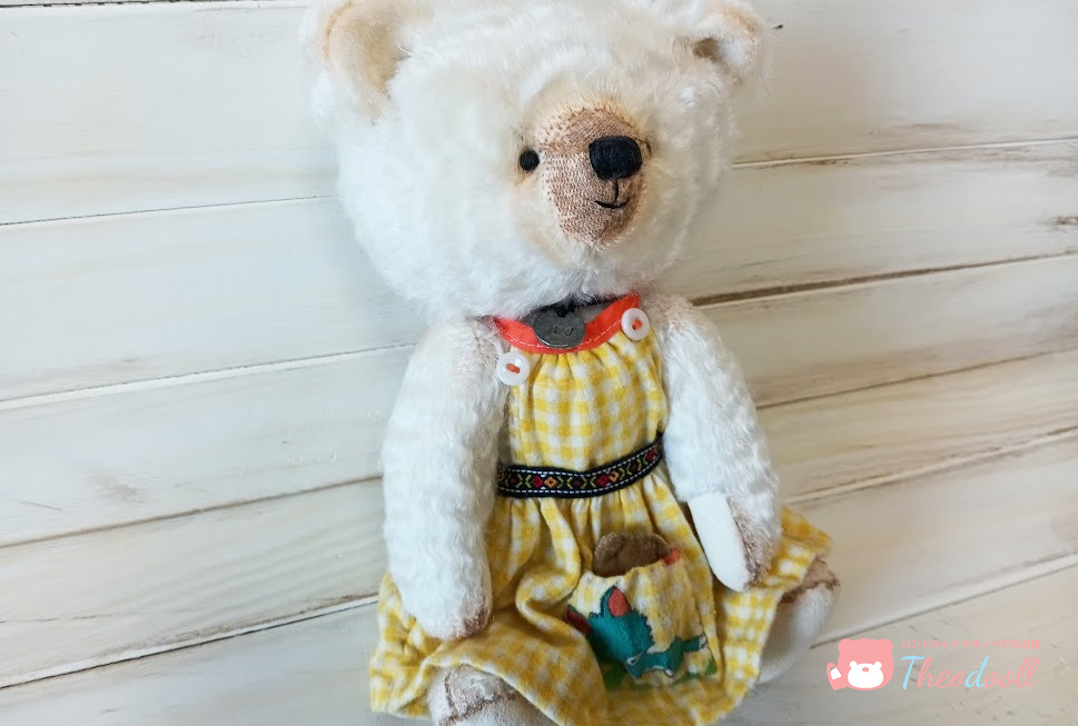 ワンピースホワイトベアー