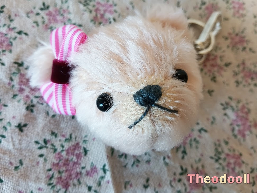 サーモンピンクのくまさんお顔バッグチャーム