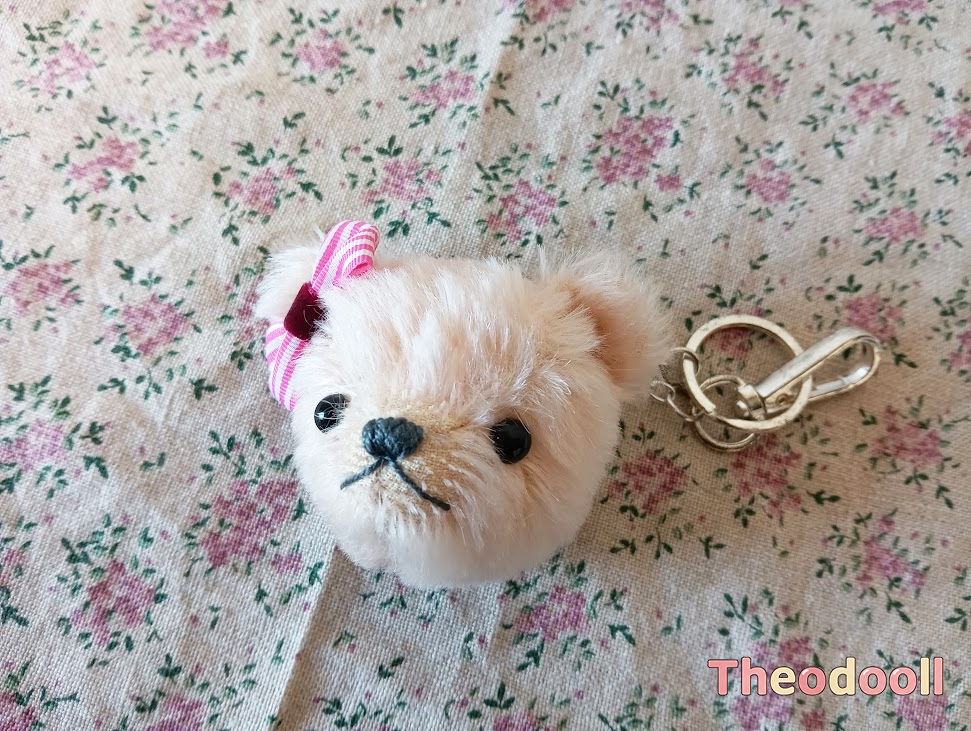 サーモンピンクのくまさんお顔バッグチャーム