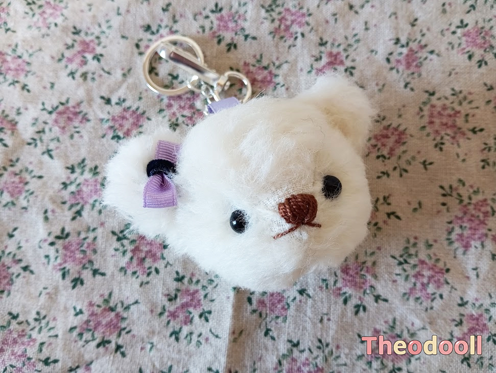真っ白くまさんのお顔バッグチャーム