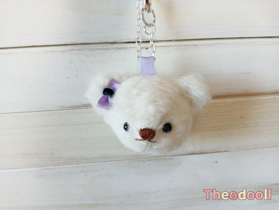 真っ白くまさんのお顔バッグチャーム